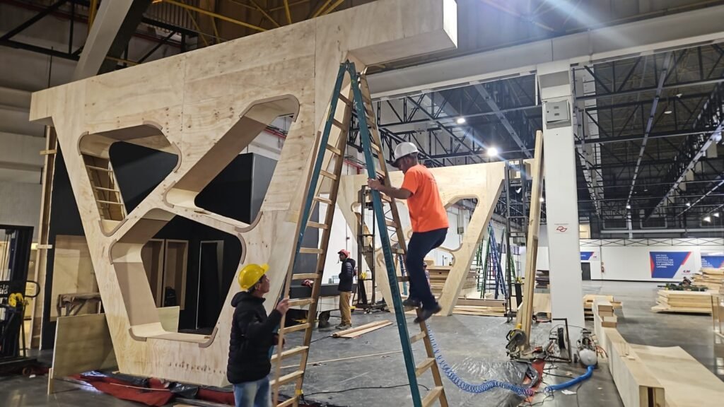 Montagem de estande da Beauty Fair